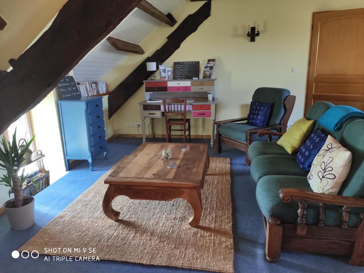 Gîte Le Grenier  Réminiac Extérieur photo
